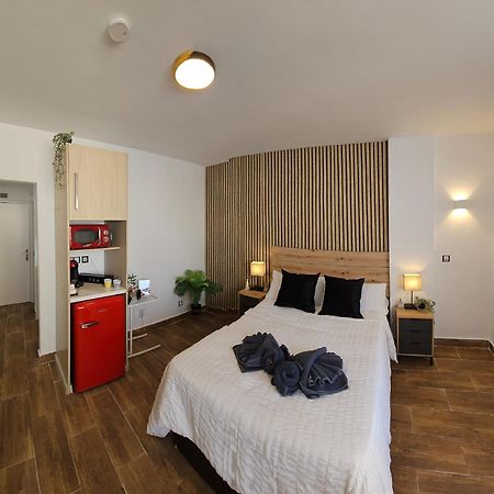 Namaste Modern Elegance City Center Apartment By Namaste Elite Torremolinos Eksteriør billede