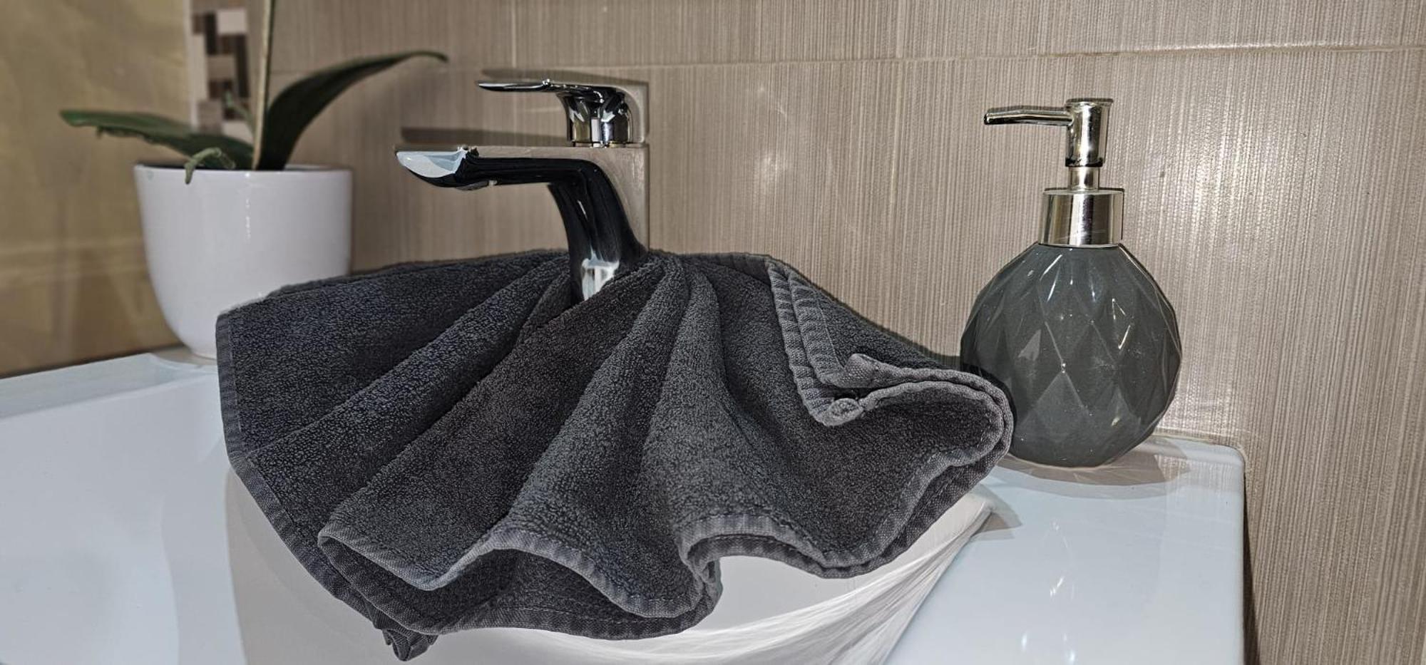 Namaste Modern Elegance City Center Apartment By Namaste Elite Torremolinos Eksteriør billede