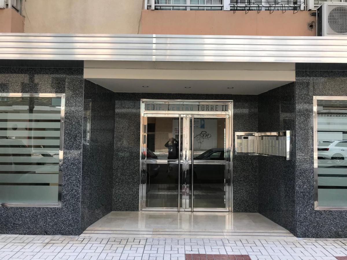 Namaste Modern Elegance City Center Apartment By Namaste Elite Torremolinos Eksteriør billede